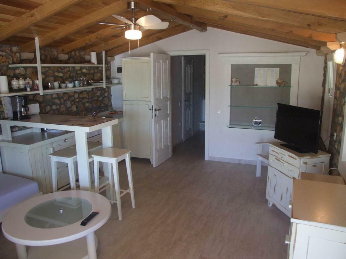 Stone House Marina-Sevid, 1 House-1 Apartment Екстер'єр фото